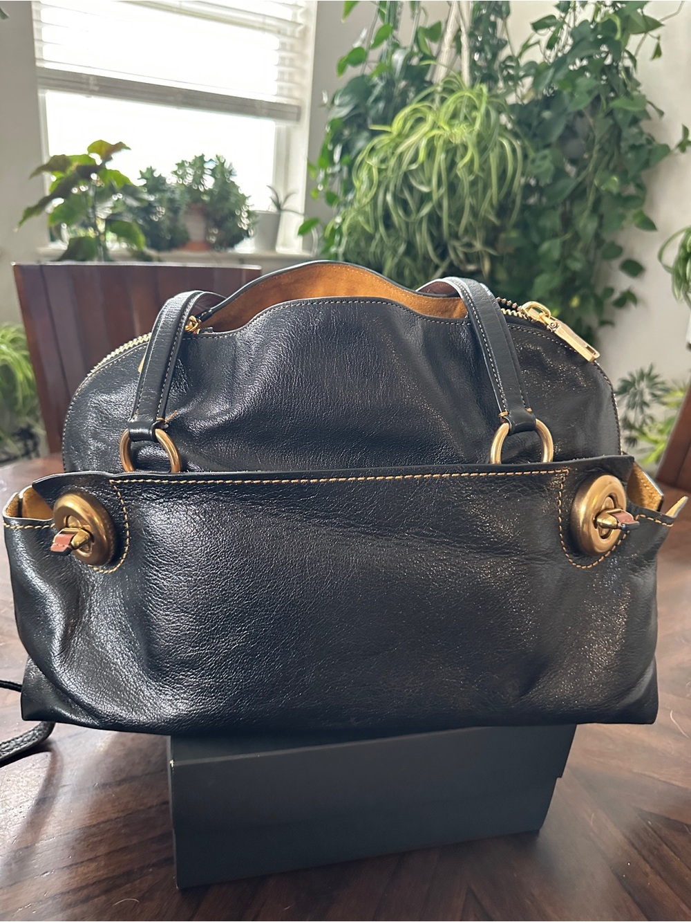 Coach Large Black 1941 Outlaw Satchel with gold tone hardware - Picture 3 of 16